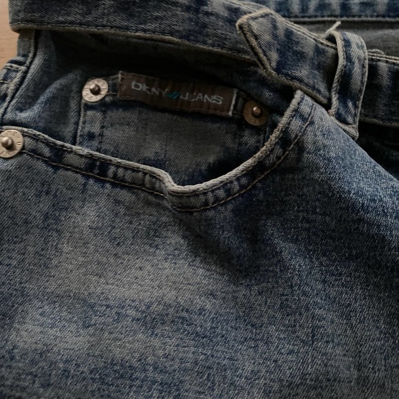 DKNY Jeans Women's Vintage Wide Leg Sze 7 - Picture 2 of 5